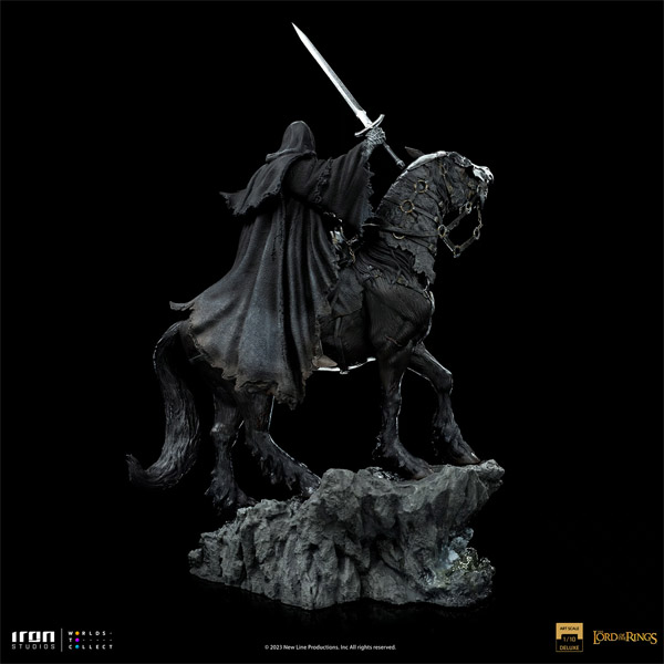Iron Studios The Lord of the Rings Nazgul on Horse Deluxe Art Scale Statue